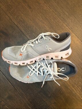 On Cloud Women's On Cloud X (Alloy/Lily) Gray and Orange - size 9